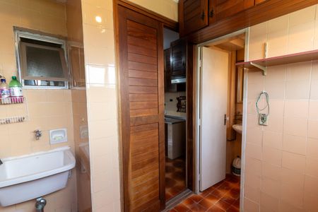 Apartamento para alugar com 63m², 3 quartos e 1 vagaÁrea de Serviço