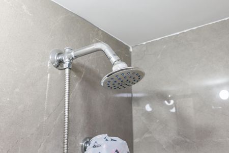 Apartamento à venda com 42m², 2 quartos e 1 vaga Apartamento à venda com 42m², 2 quartos e 1 vagaBanheiro