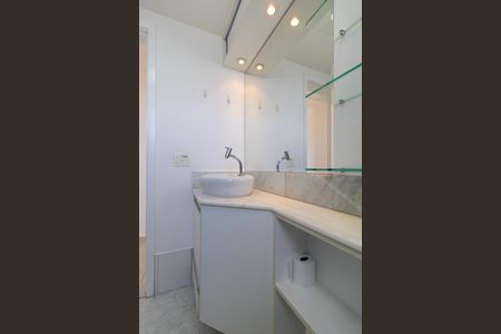 Apartamento para alugar com 65m², 2 quartos e 1 vagaBanheiro