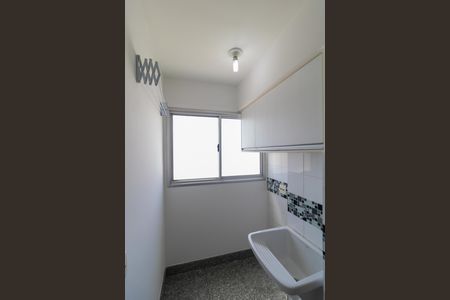 Apartamento para alugar com 65m², 2 quartos e 1 vagaÁrea de Serviço