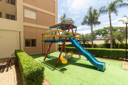 Apartamento para alugar com 65m², 2 quartos e 1 vagaÁrea comum - Playground
