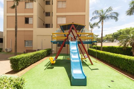 Apartamento para alugar com 65m², 2 quartos e 1 vagaÁrea comum - Playground
