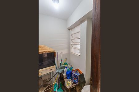 Casa à venda com 640m², 6 quartos e 3 vagas Casa à venda com 640m², 6 quartos e 3 vagasDespensa da Área de Serviço