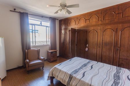 Casa à venda com 640m², 6 quartos e 3 vagas Casa à venda com 640m², 6 quartos e 3 vagasSuíte 1