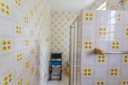 Casa à venda com 640m², 6 quartos e 3 vagas Casa à venda com 640m², 6 quartos e 3 vagasBanheiro da Suíte 2