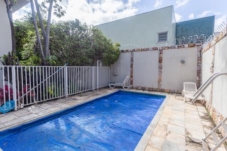 Casa à venda com 640m², 6 quartos e 3 vagas Casa à venda com 640m², 6 quartos e 3 vagasEspaço Gourmet - Piscina