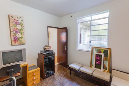 Casa à venda com 640m², 6 quartos e 3 vagas Casa à venda com 640m², 6 quartos e 3 vagasSuíte 2