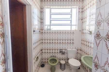 Casa à venda com 640m², 6 quartos e 3 vagas Casa à venda com 640m², 6 quartos e 3 vagasBanheiro da Suíte 1