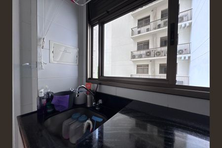 Apartamento para alugar com 169m², 3 quartos e 3 vagasCozinha e Área de Serviço