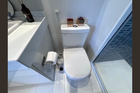 Apartamento para alugar com 169m², 3 quartos e 3 vagasSuíte 3 - Banheiro