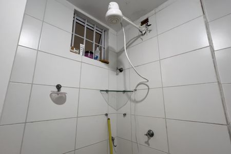 Apartamento para alugar com 46m², 2 quartos e sem vaga Apartamento para alugar com 46m², 2 quartos e sem vagaBanheiro