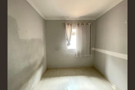 Quarto 2 de casa de condomínio para alugar com 2 quartos, 52m² em Recanto Arco Verde, Cotia