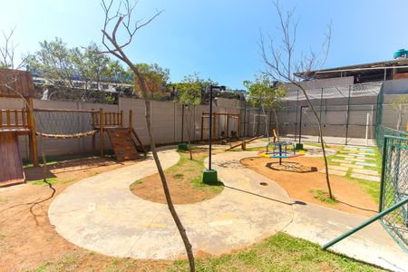 Apartamento para alugar com 44m², 2 quartos e sem vagaÁrea comum - Playground