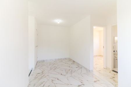 Sala de apartamento para alugar com 2 quartos, 44m² em Guaianases, São Paulo