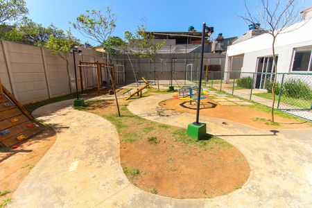 Apartamento para alugar com 44m², 2 quartos e sem vagaÁrea comum - Playground