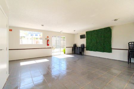 Apartamento para alugar com 44m², 2 quartos e sem vagaÁrea comum - Salão de festas