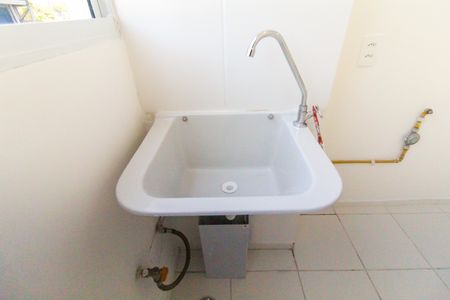 Apartamento para alugar com 44m², 2 quartos e sem vagaCozinha e Área de Serviço