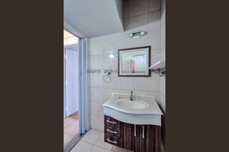 Apartamento para alugar com 60m², 2 quartos e sem vagaBanheiro