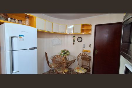 Apartamento à venda com 95m², 3 quartos e 1 vagaCozinha 