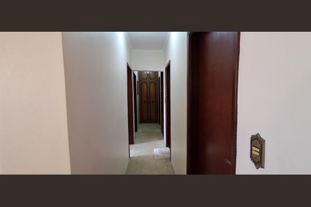 Corredor  de apartamento à venda com 3 quartos, 95m² em Santa Paula, São Caetano do Sul