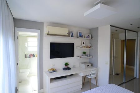 Apartamento à venda com 169m², 4 quartos e 3 vagasSuíte Principal