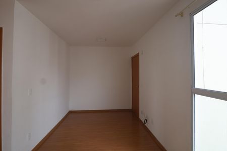 Sala  de apartamento para alugar com 2 quartos, 41m² em Igara, Canoas