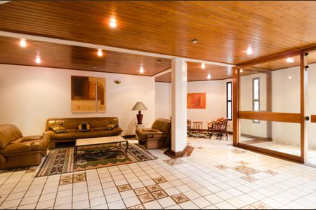 Apartamento para alugar com 320m², 4 quartos e 4 vagasÁrea comum