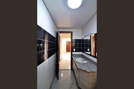Apartamento para alugar com 320m², 4 quartos e 4 vagasBanheiro Social