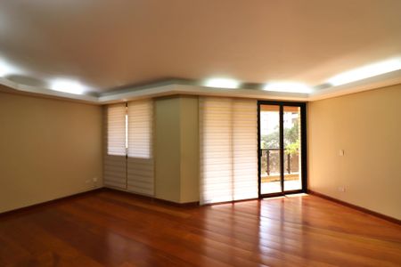 Apartamento para alugar com 320m², 4 quartos e 4 vagasSala 