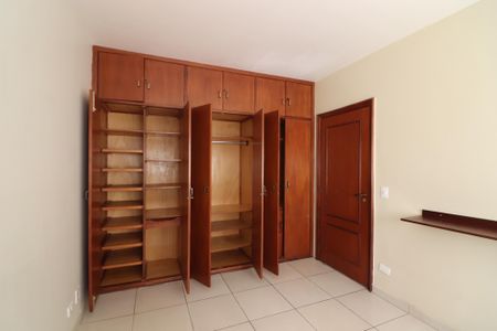 Apartamento para alugar com 320m², 4 quartos e 4 vagasQuarto 2