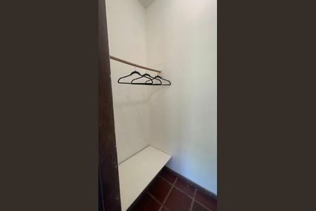 Casa para alugar com 456m², 6 quartos e 5 vagasQuarto 4