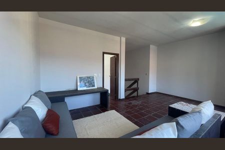 Sala de Estar de casa para alugar com 6 quartos, 456m² em Jardim Guanabara, Rio de Janeiro