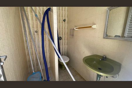 Casa para alugar com 456m², 6 quartos e 5 vagasBanheio externo