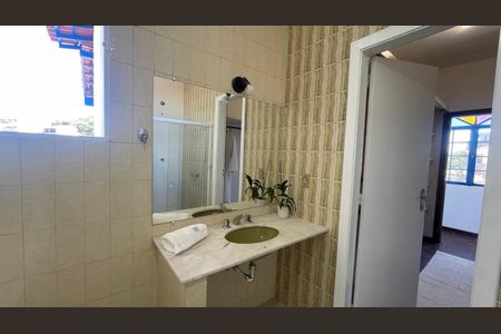 Casa para alugar com 456m², 6 quartos e 5 vagasBanheiro da Suíte