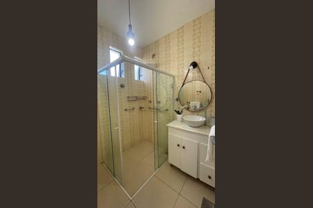 Casa para alugar com 456m², 6 quartos e 5 vagasBanheiro Social 1