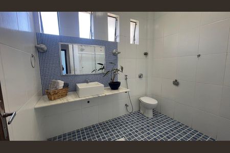 Casa para alugar com 456m², 6 quartos e 5 vagasBanheiro Social 2
