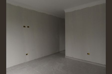 Casa à venda com 140m², 3 quartos e 4 vagasSuíte 3