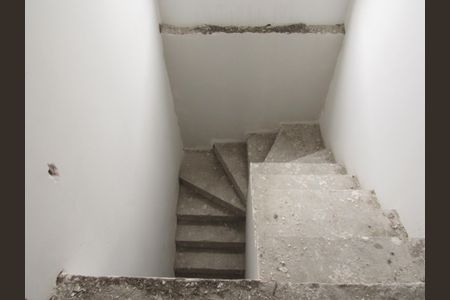 Casa à venda com 140m², 3 quartos e 4 vagasCorredor