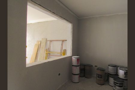 Casa à venda com 140m², 3 quartos e 4 vagasSala