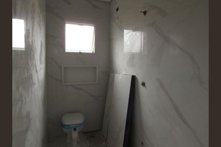 Casa à venda com 140m², 3 quartos e 4 vagasBanheiro da Suíte 3