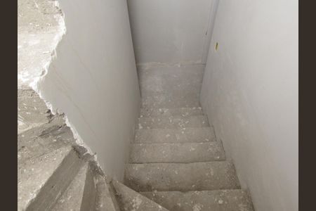 Casa à venda com 140m², 3 quartos e 4 vagasCorredor