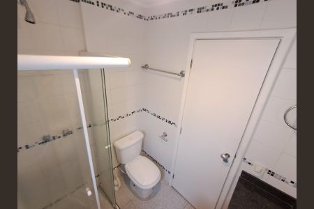 Banheiro de apartamento à venda com 1 quarto, 42m² em Pompeia, São Paulo