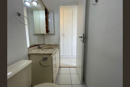 Apartamento para alugar com 92m², 2 quartos e 2 vagasBanheiro 1