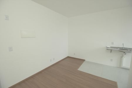 Sala de apartamento para alugar com 2 quartos, 40m² em Parque das Nações, Santo André