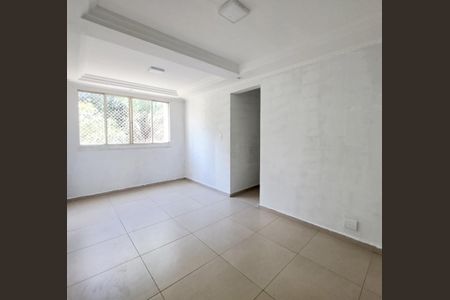 Sala de apartamento para alugar com 2 quartos, 46m² em São Pedro, Osasco