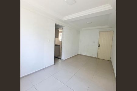 Sala de apartamento para alugar com 2 quartos, 46m² em São Pedro, Osasco