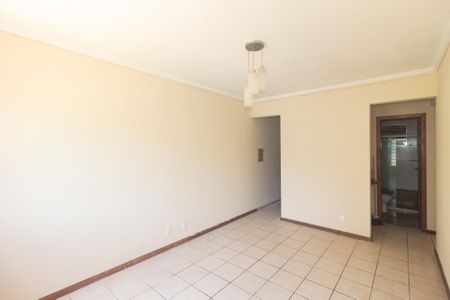 Sala de casa para alugar com 3 quartos, 56m² em Campo Grande, Rio de Janeiro