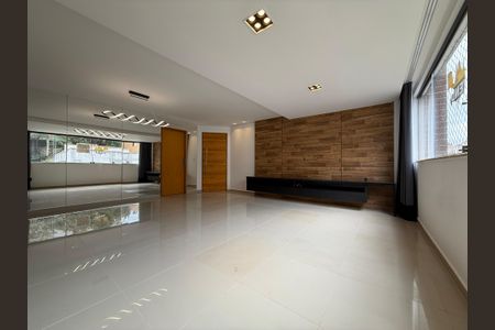 Apartamento à venda com 4 quartos, 114m² em Buritis, Belo Horizonte
