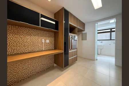 Apartamento à venda com 114m², 4 quartos e 3 vagasCozinha