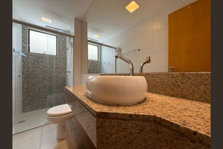 Apartamento à venda com 114m², 4 quartos e 3 vagasBanheiro